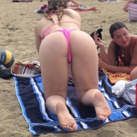 Thick thong booty