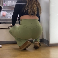 Green flared blonde