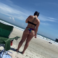 Thong chicks