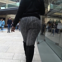 Silver ebony booty