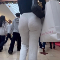 PAWG shopping