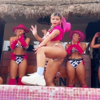 Martina girls