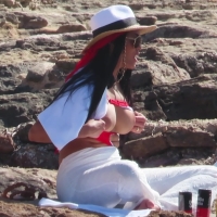 Beach photoshoot and nips