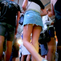 Multiple girls upskirted