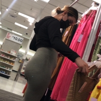 High waisted hottie