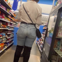 Thick bottom in jeans