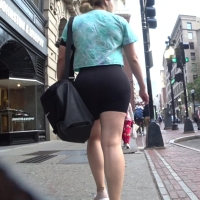 Big booty in spandex