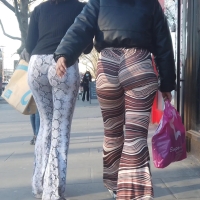 Jiggly flared duo
