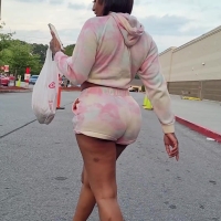 Ebony cheeks (horizontal)