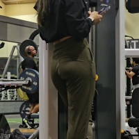 Green gym booty