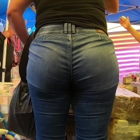 Phat Latina ass