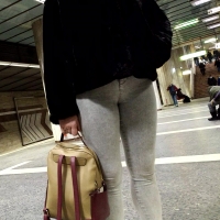 Metro camel toe