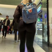 Big booty blonde
