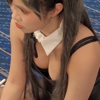 Cosplay cleavage