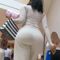 White sweats Latina