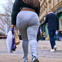 Chunky ebony booty