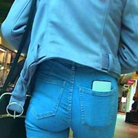 Public booty in jeans