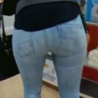 Blonde booty in jeans