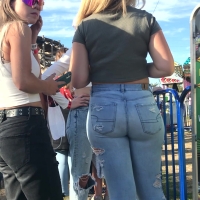 Big booty blonde teen