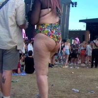 Sexy raver chick