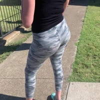 Camo Latina milf