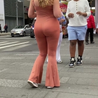 PAWG in orange flares