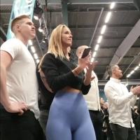 Fit blondie