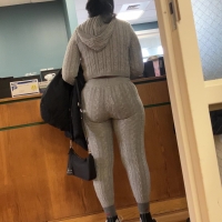 Curvy booty