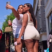 Phat booty tanned girl