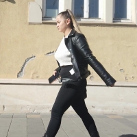 Big booty in leggings