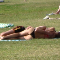 Park booty in bikini