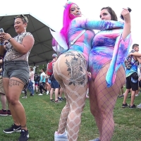 Phat ass tattooed raver (part 1)