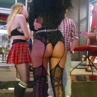 Halloween hottie