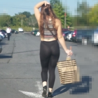 See through mall babe