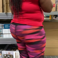 Chunky ebony milf