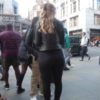 Blonde PAWG in jeans