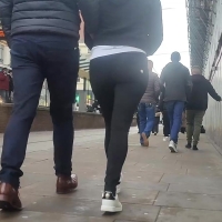 Black leggings booty