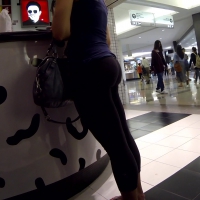 Sexy round ass in tight leggins