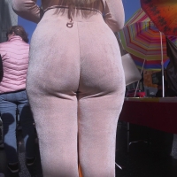 Sexy candid German blonde with a big booty in tight soft pants German E Bunny.mp4-2023-04-09-11h21m00s254.jpg