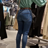Sexy jeans booty