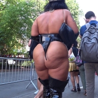 Latex babe (part 2)
