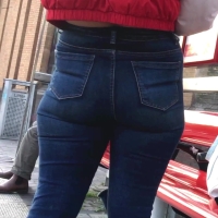 Skinny ass in jeans