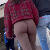 Hot flared wedgie