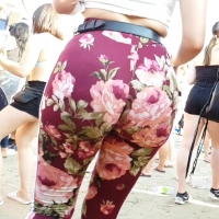 Floral Latina booty (part 2)