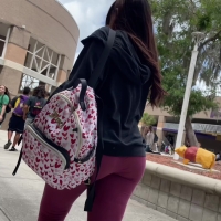 Thick college booty
