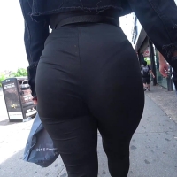 Hot Latina ass
