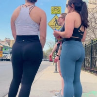 Big booty girl and friends