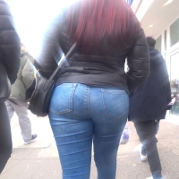 Red haired babe booty