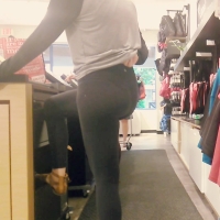 Lulu employee