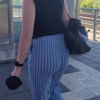 jiggle striped pants.mp4-2024-05-18-07h44m38s145.jpg